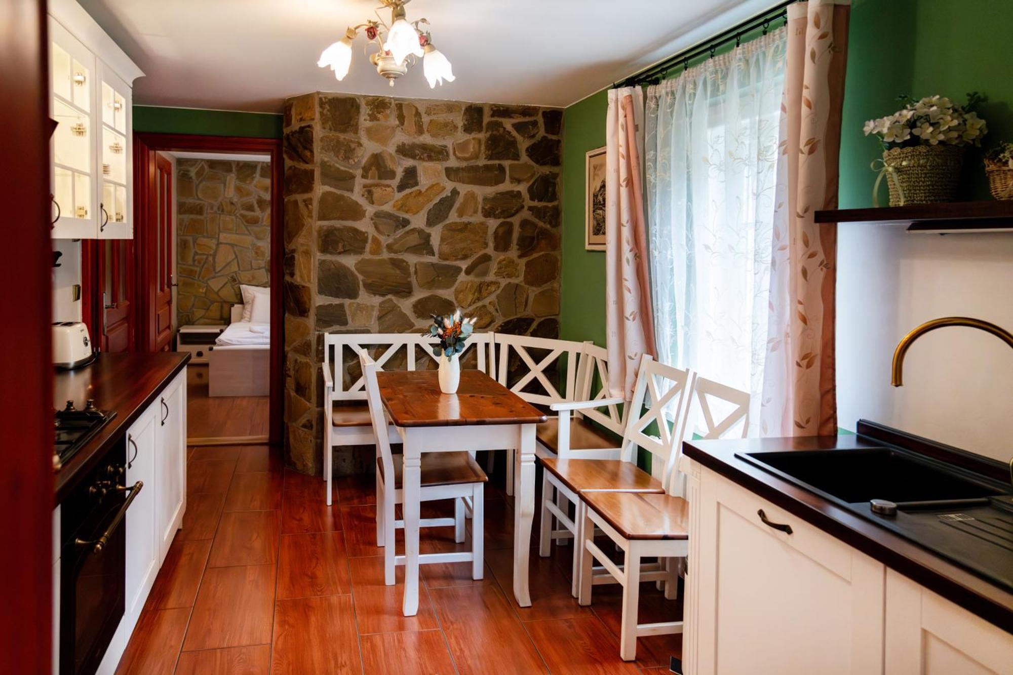 Villa Emausy Luhacovice Ngoại thất bức ảnh