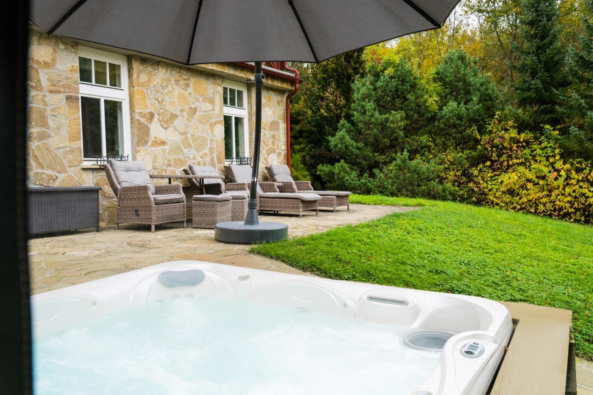 Villa Emausy Luhacovice Ngoại thất bức ảnh