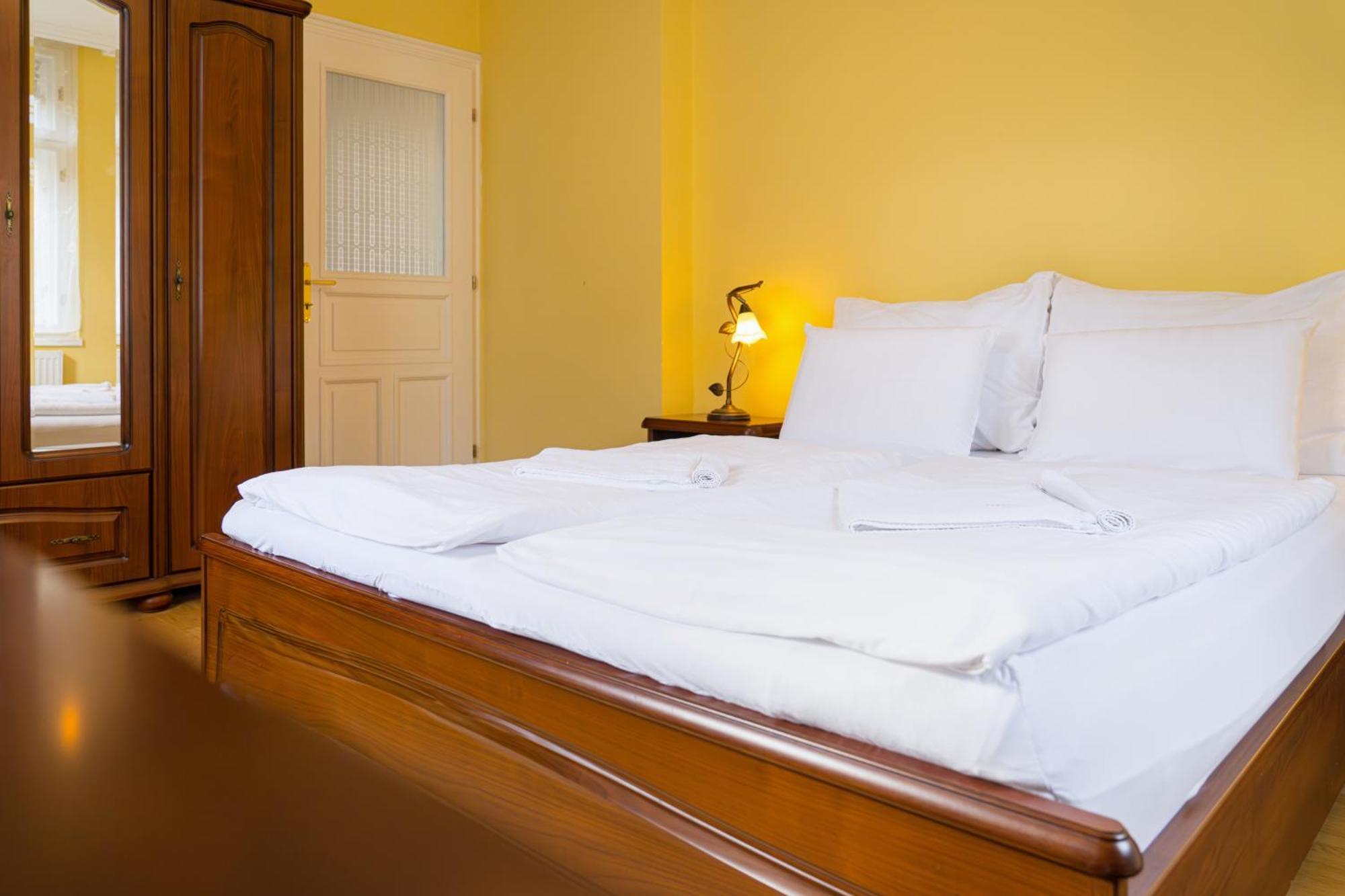 Villa Emausy Luhacovice Ngoại thất bức ảnh
