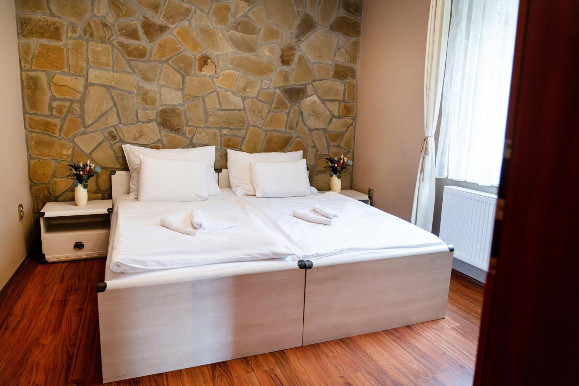 Villa Emausy Luhacovice Ngoại thất bức ảnh
